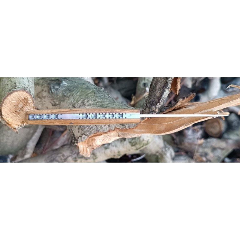 Navaja de bolsillo Valdenguía de olivo.